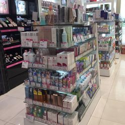 莎莎化妝品店（太陽新天地店） 一站式專業化妝品零售體驗